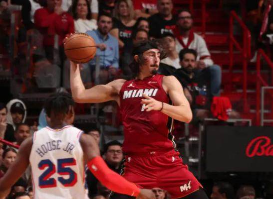 九游娱乐中心-热火打造新版巴特勒：文班切特遮不住这个菜鸟闪耀